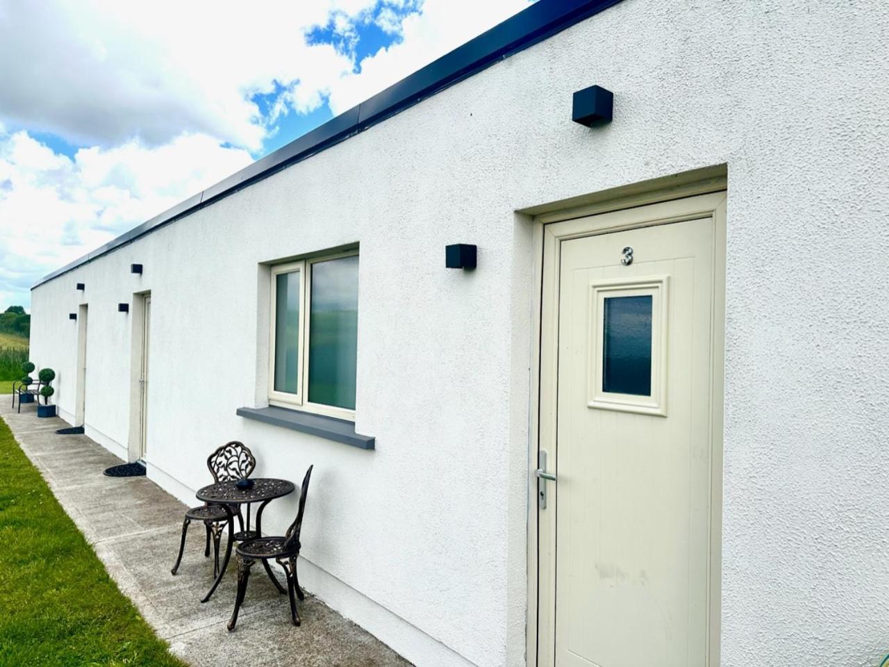 Kildare Luxury Suites Exterior foto