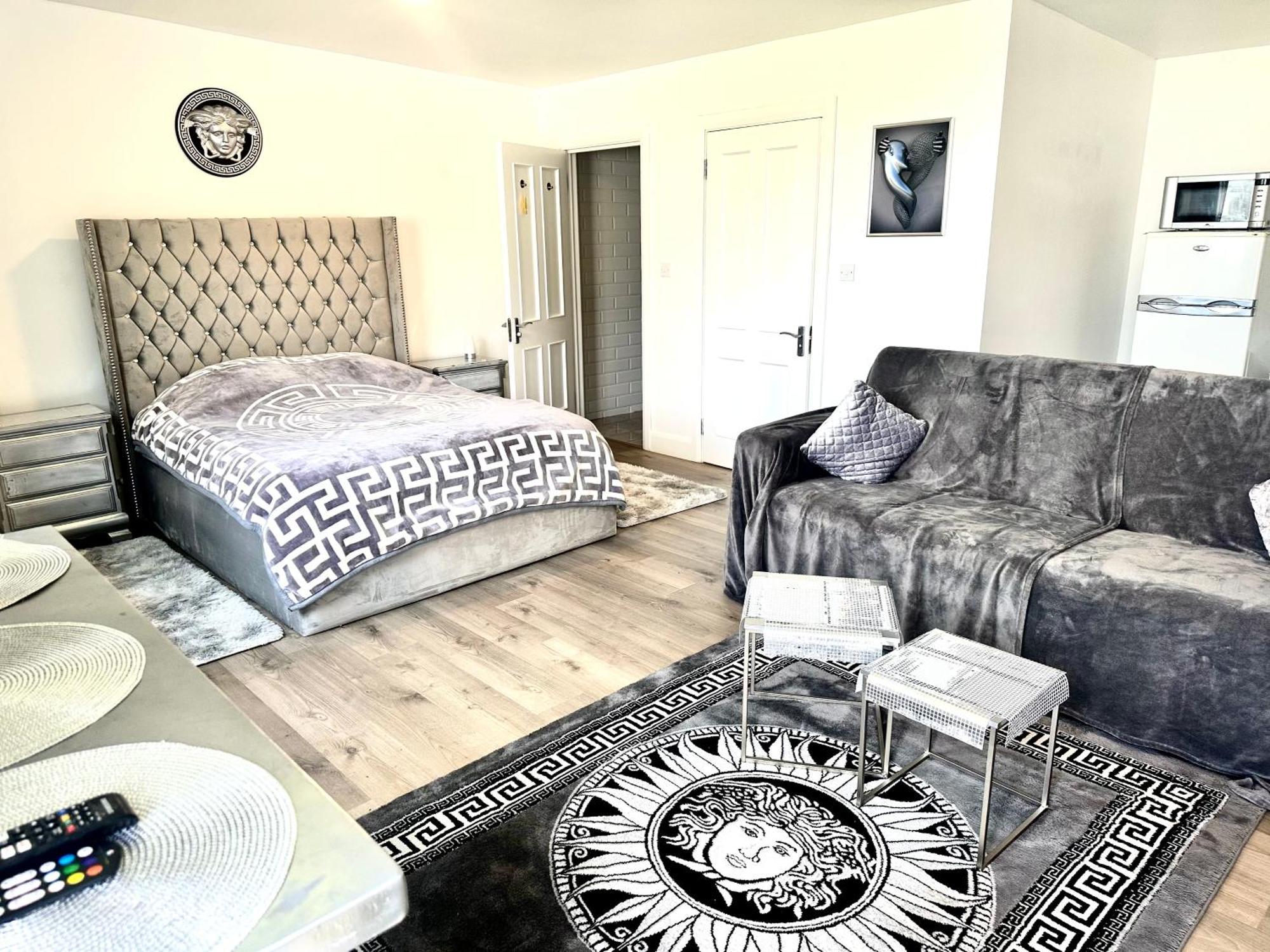 Kildare Luxury Suites Exterior foto